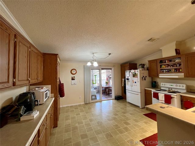 8150 Peaceful Lane, Kingston, OK 73439