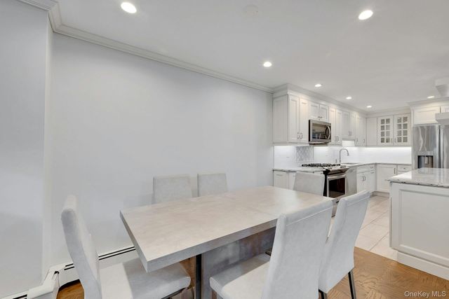 1101 Midland Avenue 411, Bronxville, NY 10708
