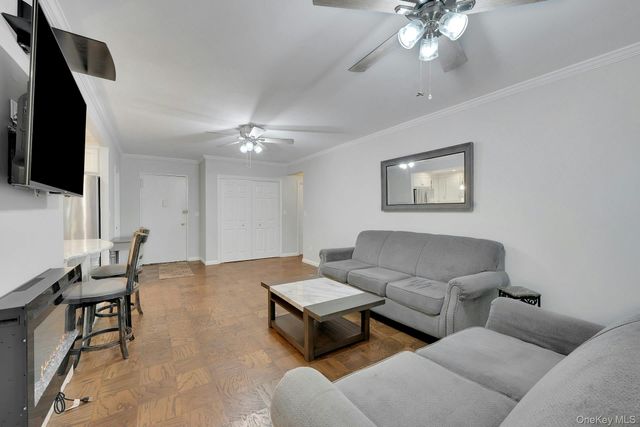 1101 Midland Avenue 411, Bronxville, NY 10708