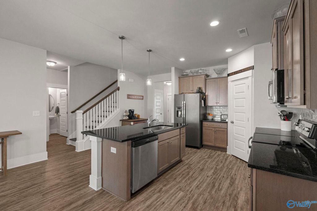 101 River Springs Court, New Market, AL 35761