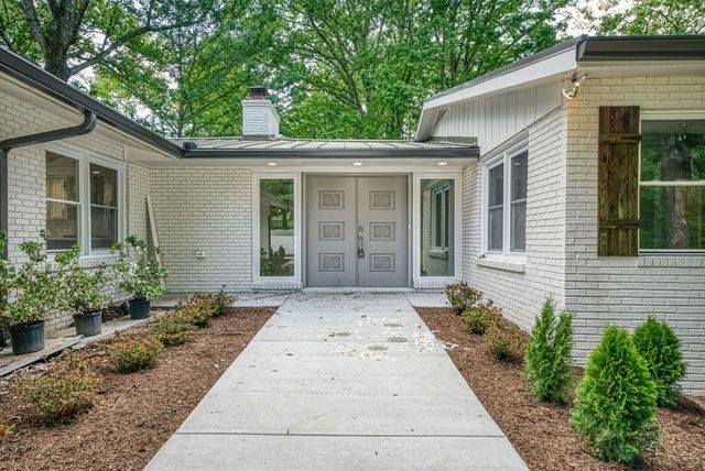 972 Georgetown Rd, Cookeville, TN 38501