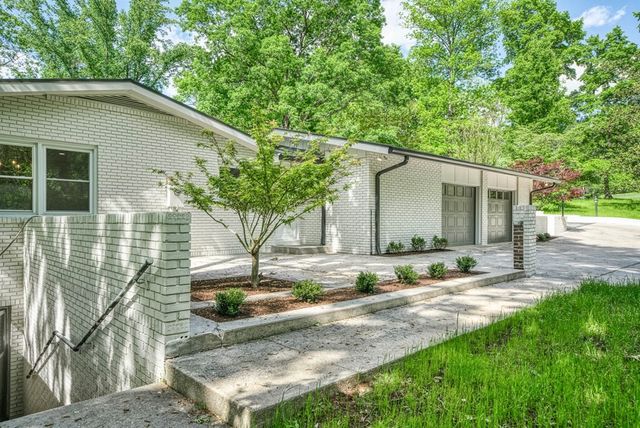 972 Georgetown Rd, Cookeville, TN 38501