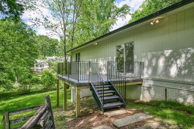 972 Georgetown Rd, Cookeville, TN 38501