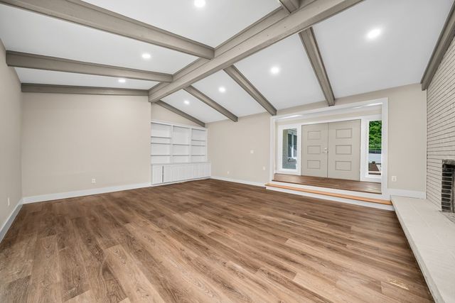 972 Georgetown Rd, Cookeville, TN 38501