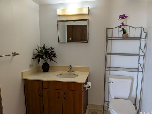 2029 Nuuanu Avenue 1101, Honolulu, HI 96817