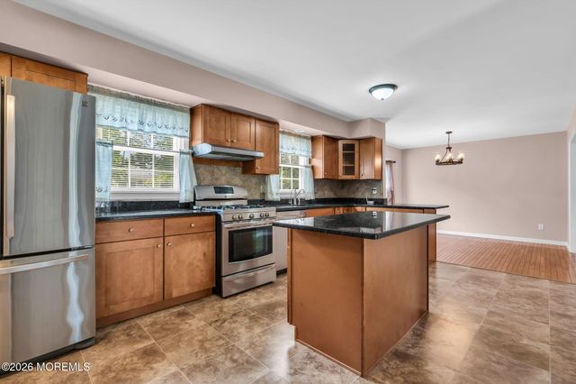140 Brandon Road, Manchester, NJ 08759