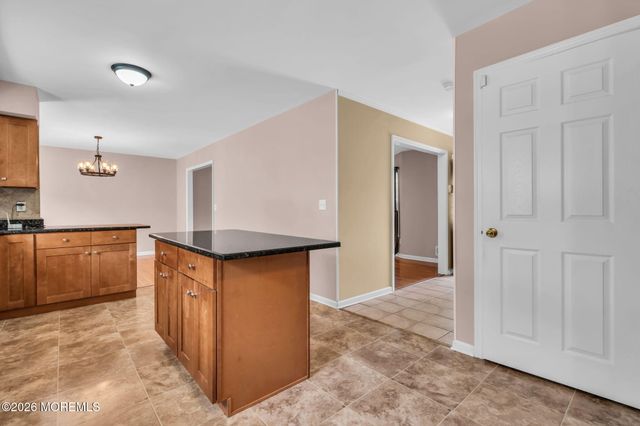 140 Brandon Road, Manchester, NJ 08759