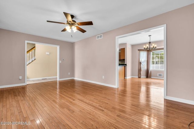 140 Brandon Road, Manchester, NJ 08759