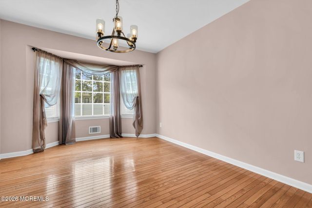 140 Brandon Road, Manchester, NJ 08759