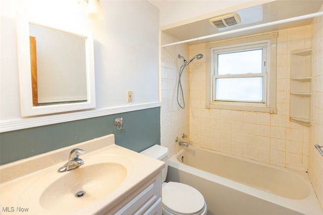 295 E 276th Street, Euclid, OH 44132