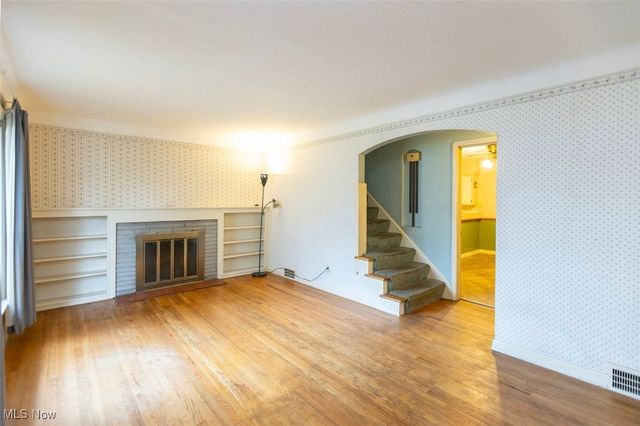 295 E 276th Street, Euclid, OH 44132