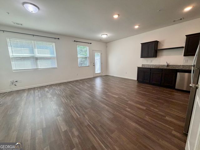 1913 Millstream Hollow, Conyers, GA 30012