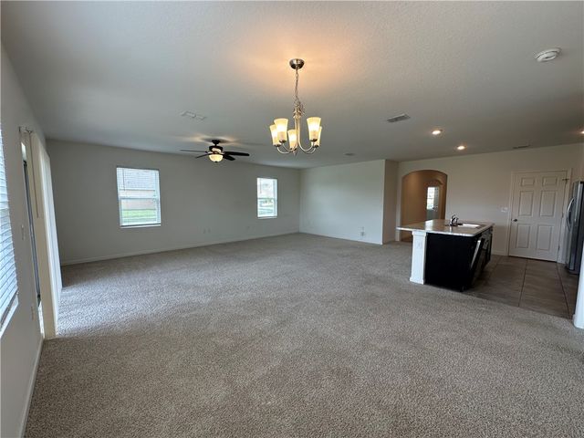 2725 Granville Manor SW, Vero Beach, FL 32968