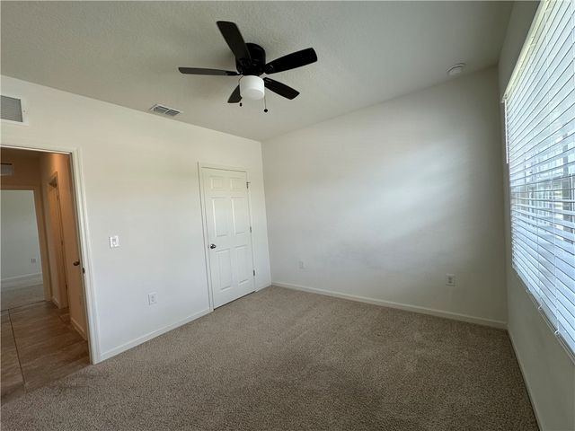 2725 Granville Manor SW, Vero Beach, FL 32968