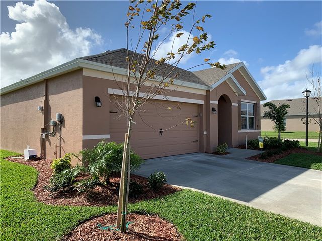 2725 Granville Manor SW, Vero Beach, FL 32968