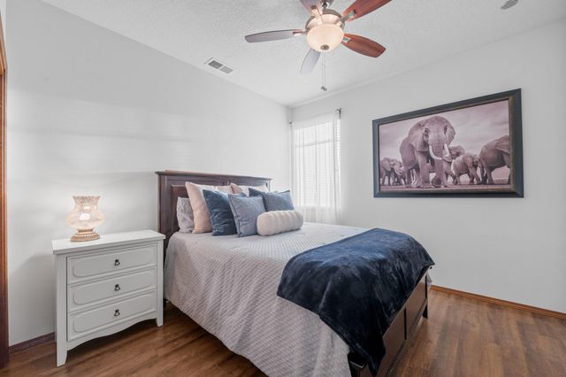 809 7th Street NE, Rio Rancho, NM 87124