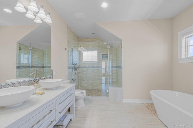 21 Shinnecock Road, East Quogue, NY 11942