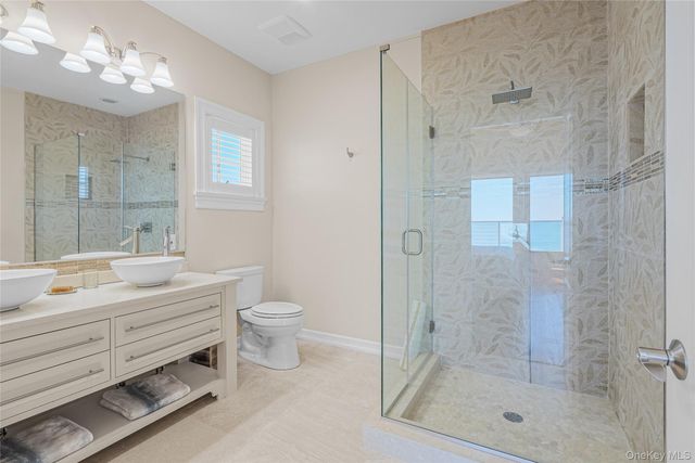 21 Shinnecock Road, East Quogue, NY 11942