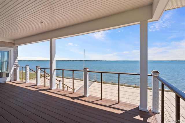21 Shinnecock Road, East Quogue, NY 11942