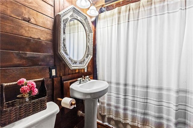 2097 NC 1600, Compton, AR 72624