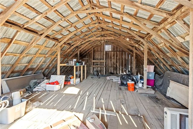 2097 NC 1600, Compton, AR 72624