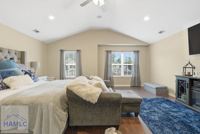 1311 Hillview Circle, Hinesville, GA 31313