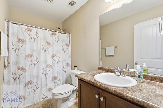 1311 Hillview Circle, Hinesville, GA 31313