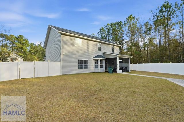 1311 Hillview Circle, Hinesville, GA 31313