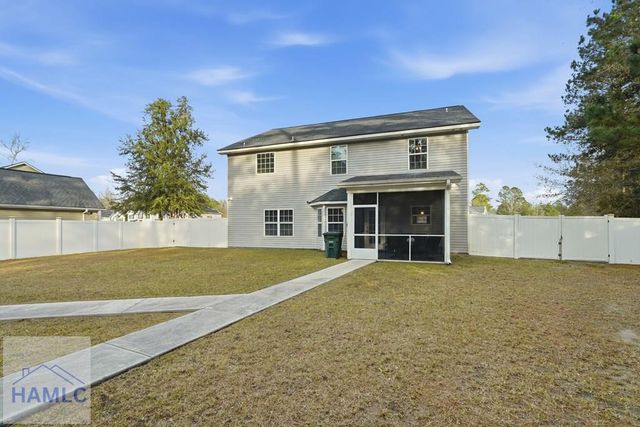 1311 Hillview Circle, Hinesville, GA 31313