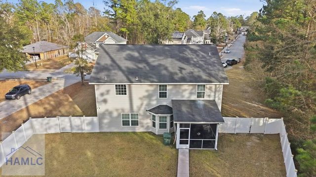 1311 Hillview Circle, Hinesville, GA 31313