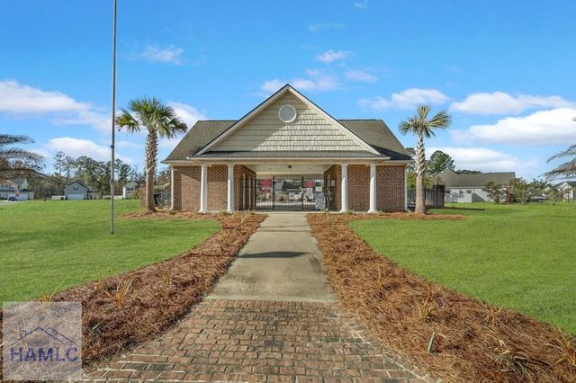 1311 Hillview Circle, Hinesville, GA 31313