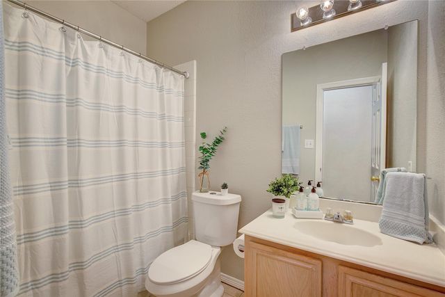 4168 Creekhollow Drive, Carrollton, TX 75010