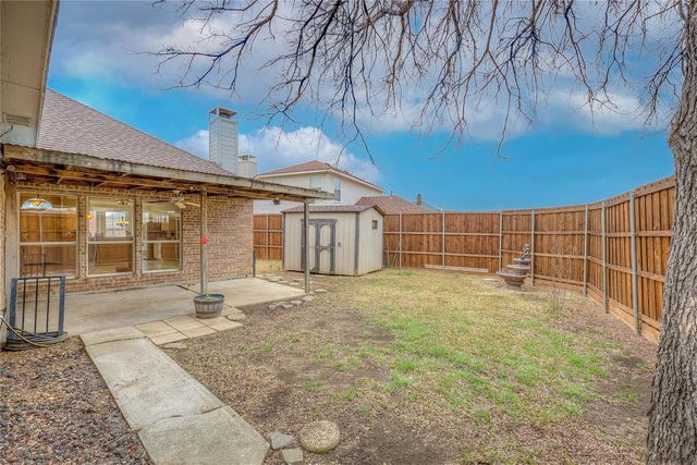 4168 Creekhollow Drive, Carrollton, TX 75010