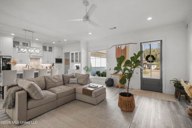 175 Shore View Drive, Madison, MS 39110