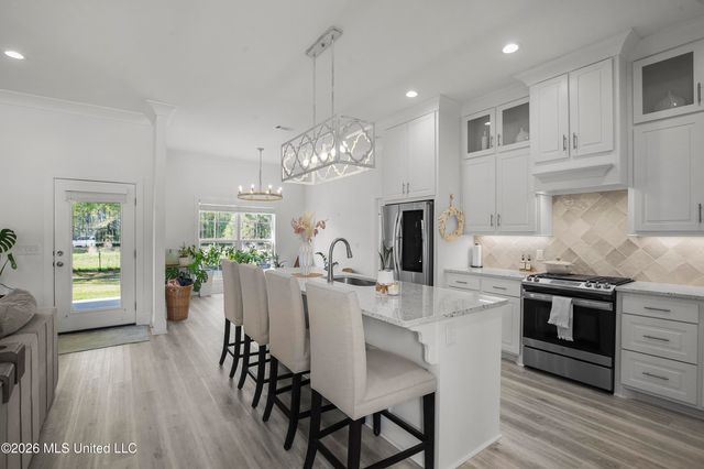 175 Shore View Drive, Madison, MS 39110