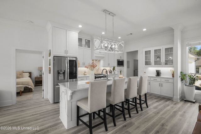 175 Shore View Drive, Madison, MS 39110