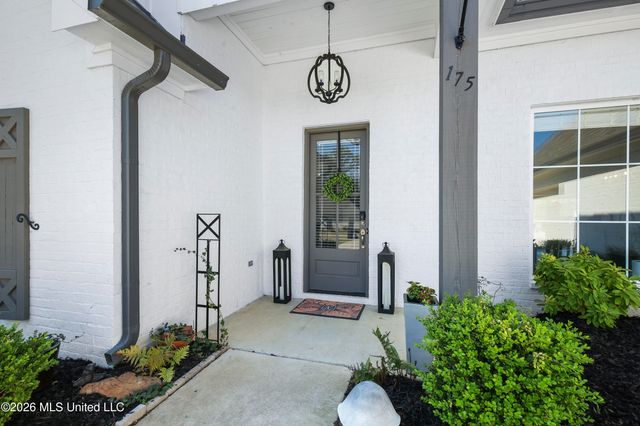 175 Shore View Drive, Madison, MS 39110