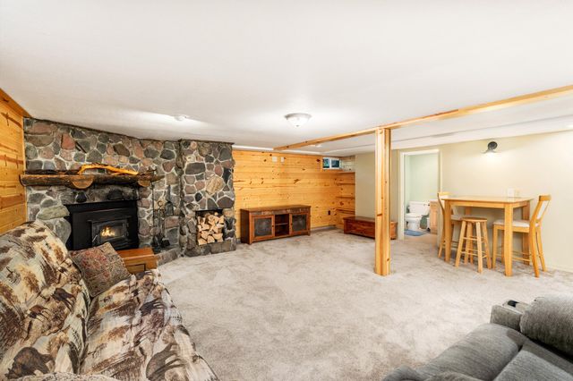 5506 W Arrowhead Road, Hermantown, MN 55811