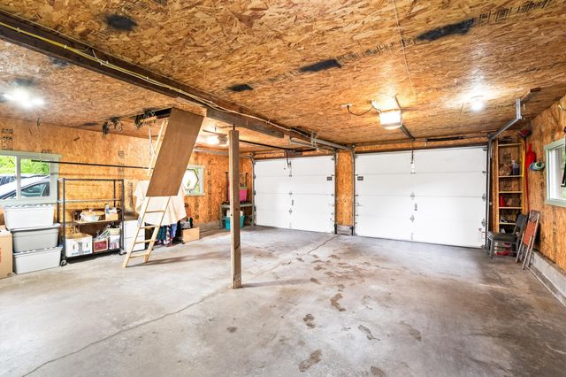 5506 W Arrowhead Road, Hermantown, MN 55811