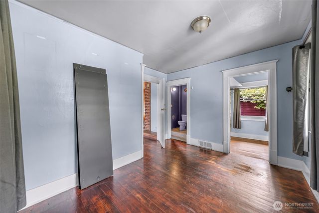 801 Newton Street, Seattle, WA 98109