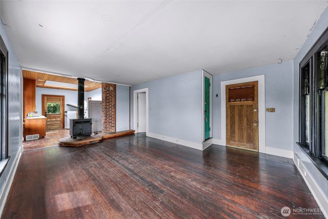 801 Newton Street, Seattle, WA 98109