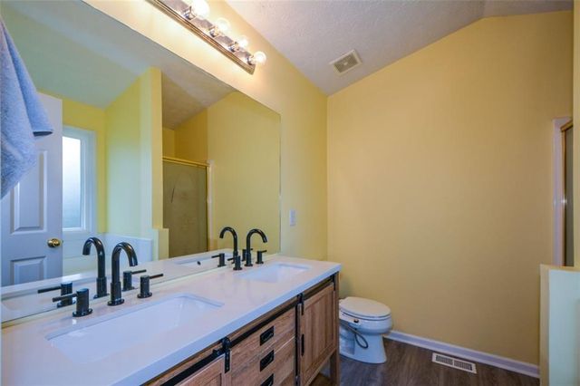 4014 Courtlin NW Cove, Lilburn, GA 30047