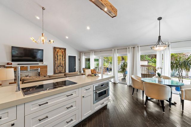 126 Seashore Drive, Jupiter, FL 33477