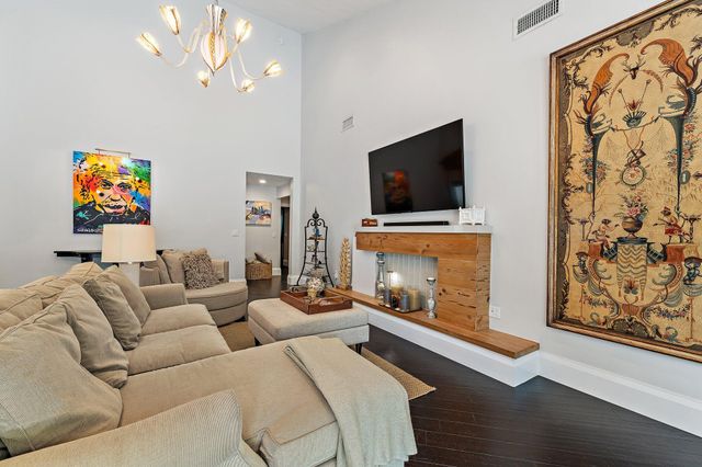 126 Seashore Drive, Jupiter, FL 33477