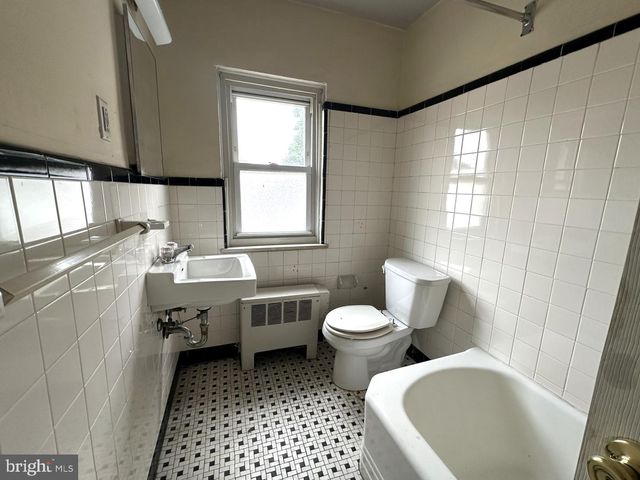 300-308 MACDADE BLVD, Darby, PA 19023