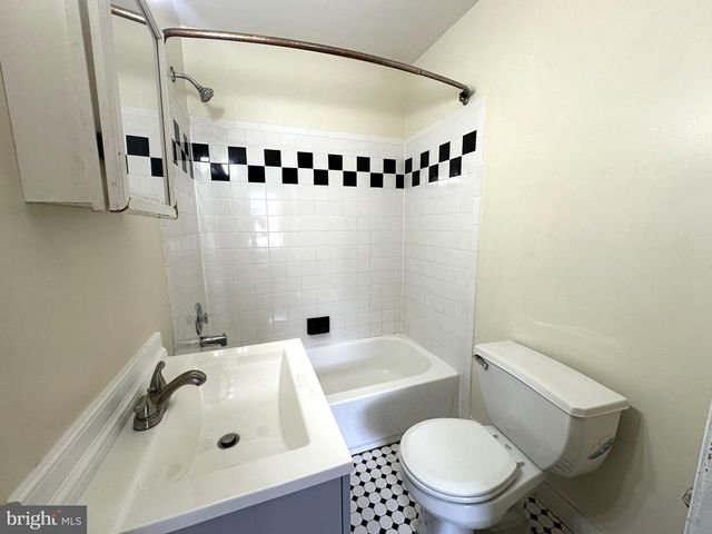 300-308 MACDADE BLVD, Darby, PA 19023