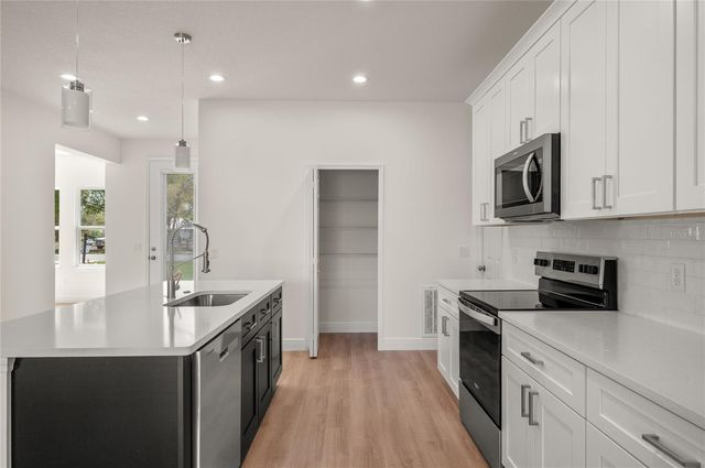 132 11TH AVENUE, Osteen, FL 32764