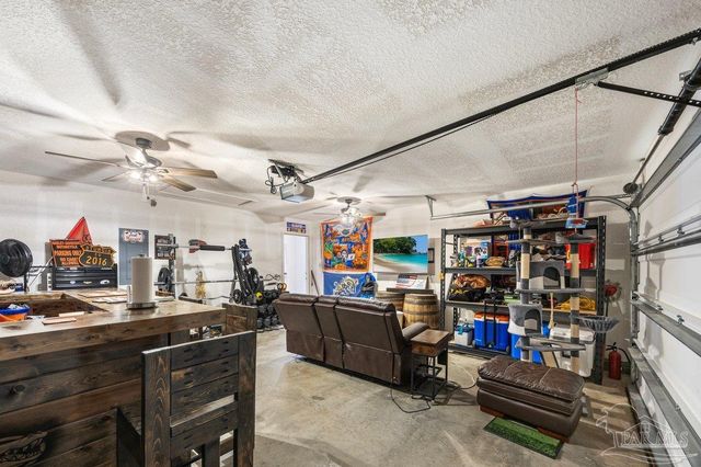 10560 Queens Gate Cir, Pensacola, FL 32506