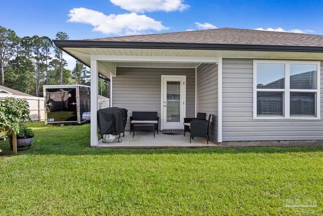 10560 Queens Gate Cir, Pensacola, FL 32506