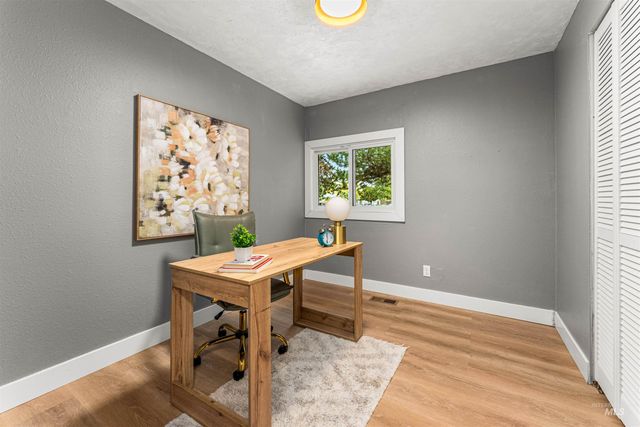 2171 N Hampton Rd., Boise, ID 83704